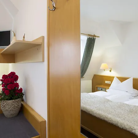 Heinz 3* Plauen