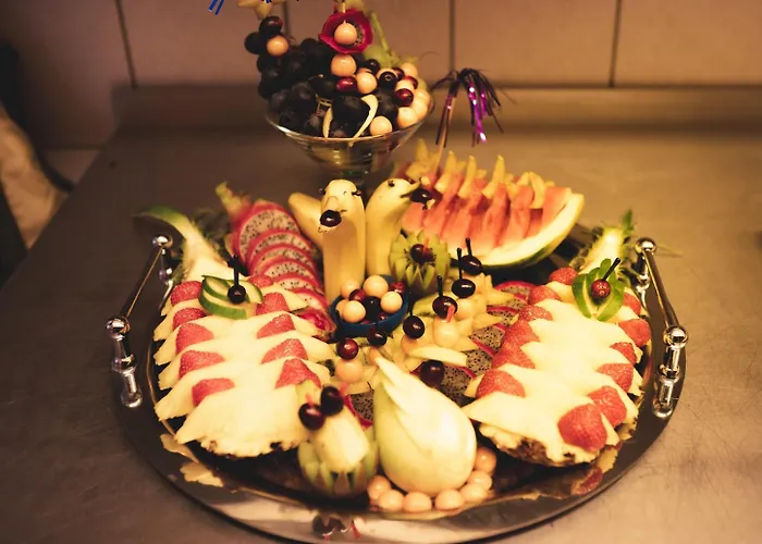 Отель Heinz Плауэн